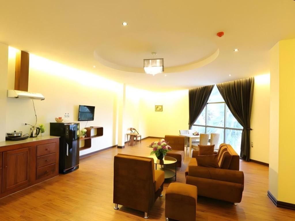 Phonethip Plaza Hotel فيينتيان المظهر الخارجي الصورة
