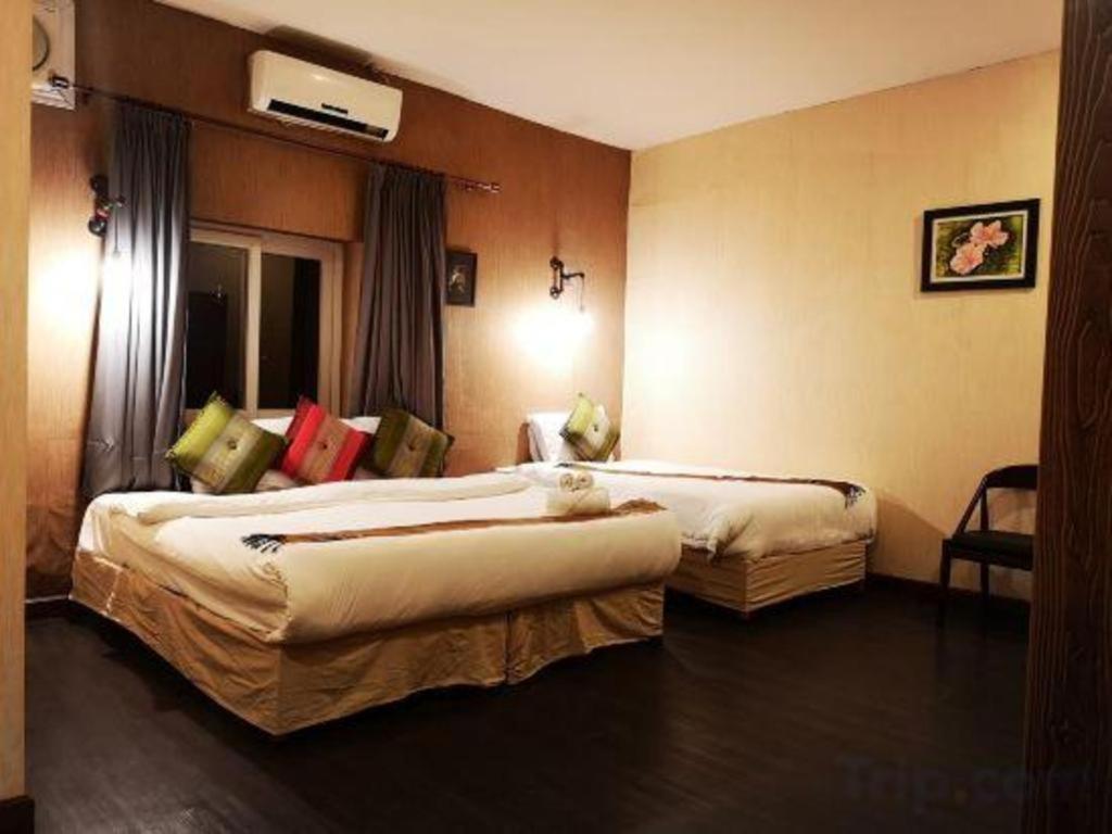 Phonethip Plaza Hotel فيينتيان المظهر الخارجي الصورة