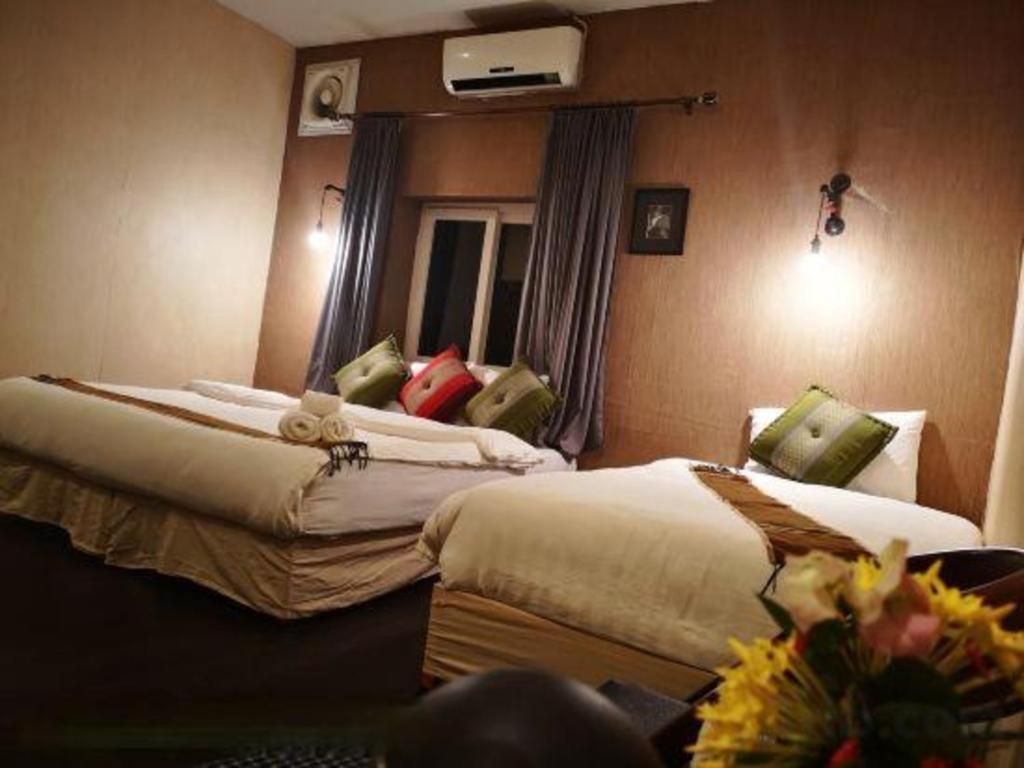 Phonethip Plaza Hotel فيينتيان المظهر الخارجي الصورة