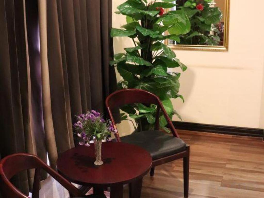 Phonethip Plaza Hotel فيينتيان المظهر الخارجي الصورة